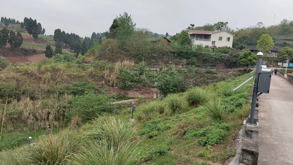 內(nèi)江市市中區(qū)水利局水庫(kù)雨水情及安全監(jiān)測(cè)設(shè)施建設(shè)項(xiàng)目現(xiàn)場(chǎng)圖1
